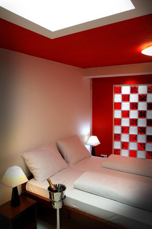 Hotel Carpymore Biograd Na Moru Exterior foto